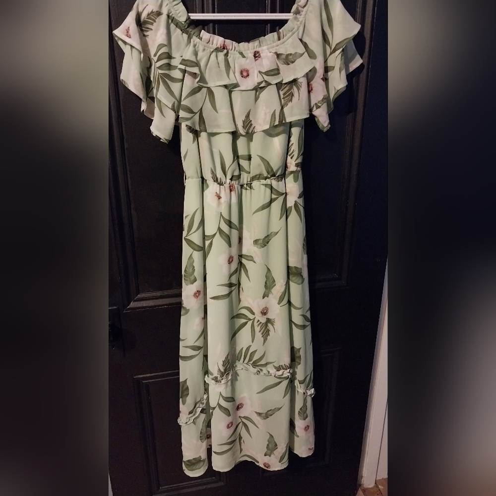 Floral Green Maxi Dress